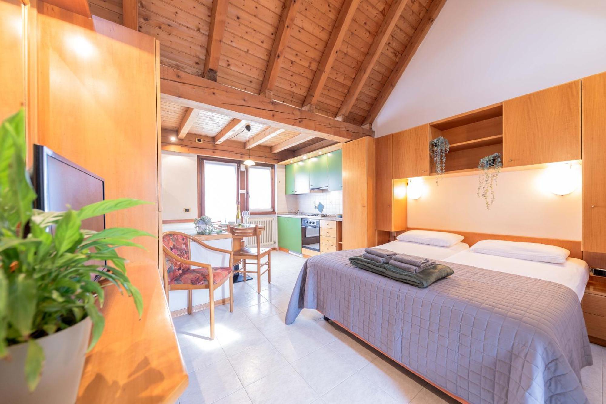 Comano Vacanze Appartamenti Comano Terme Exterior photo
